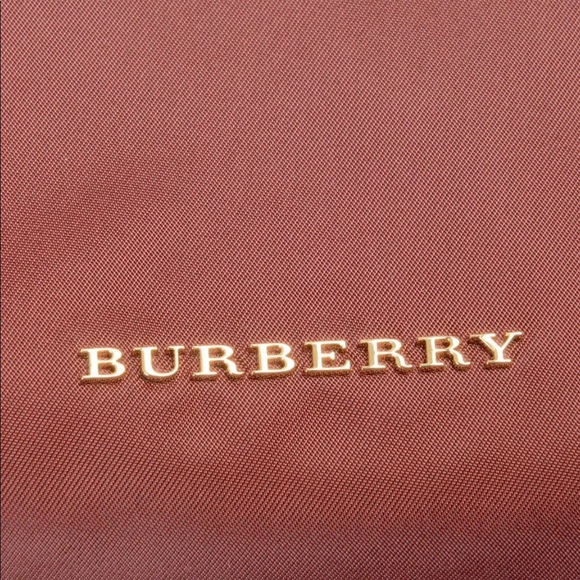 Burberry Nylon pouch in burgundy color new without tags - Picture 4 of 6
